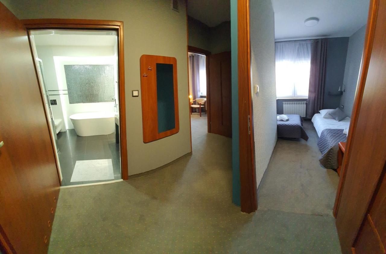 Hotel Bursztynowy Jozefow na Wisla Extérieur photo