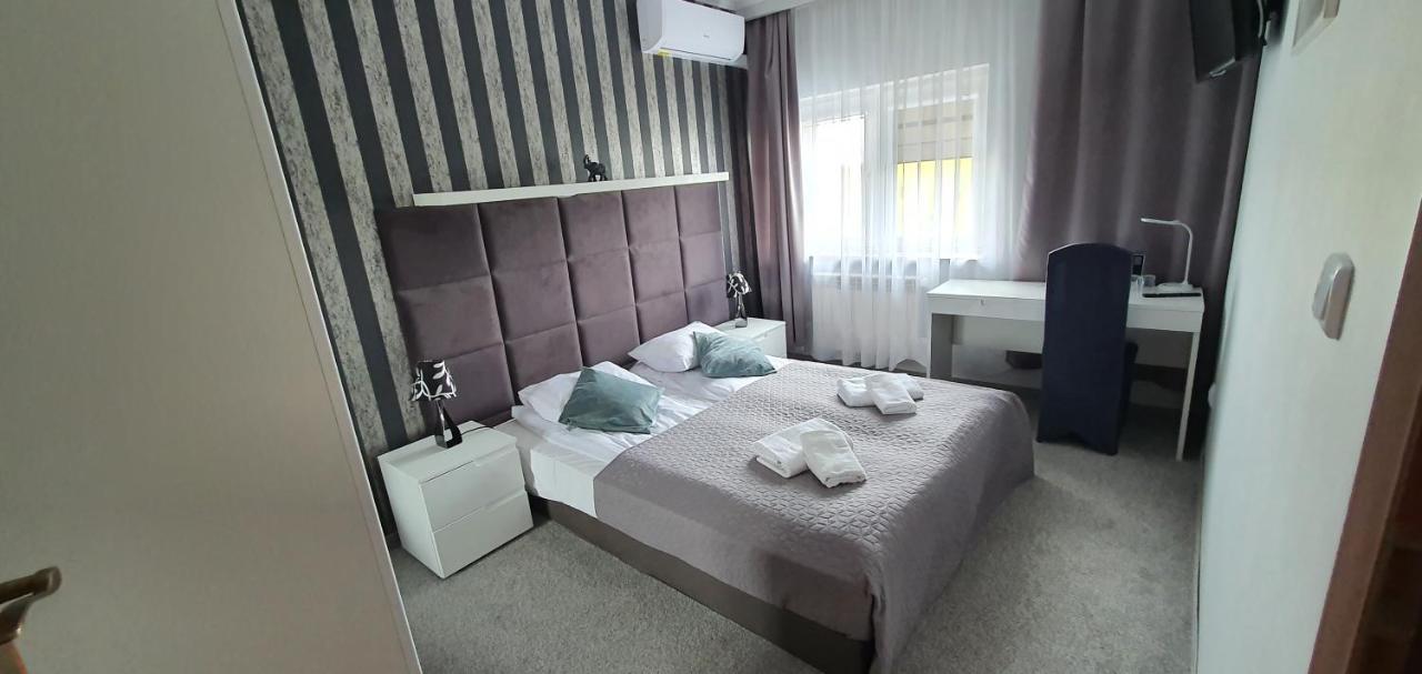 Hotel Bursztynowy Jozefow na Wisla Extérieur photo