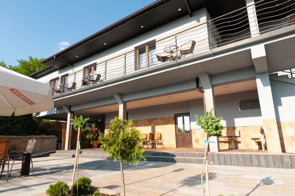 Hotel Bursztynowy Jozefow na Wisla Extérieur photo