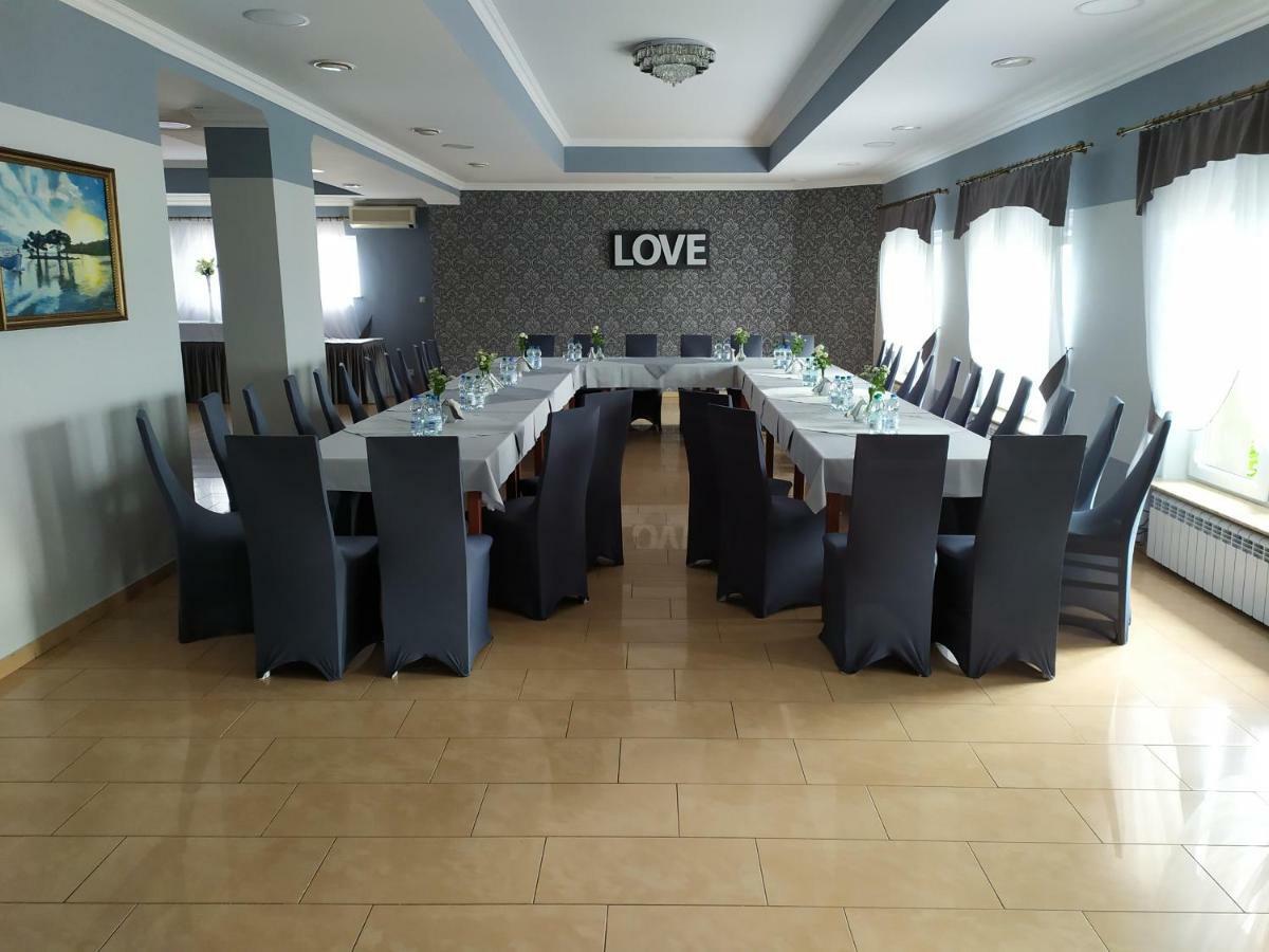 Hotel Bursztynowy Jozefow na Wisla Extérieur photo